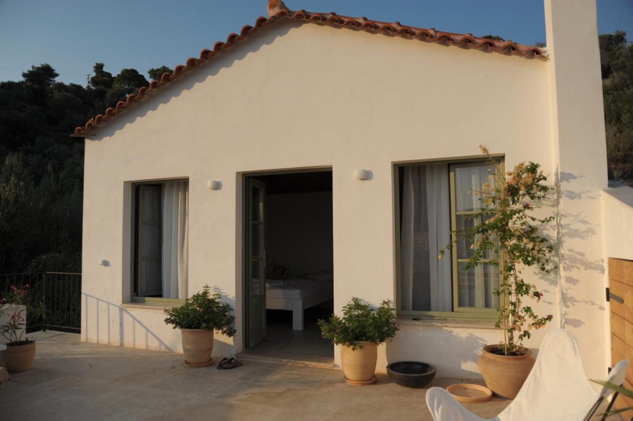 Vanua House Galatas  Exterior photo