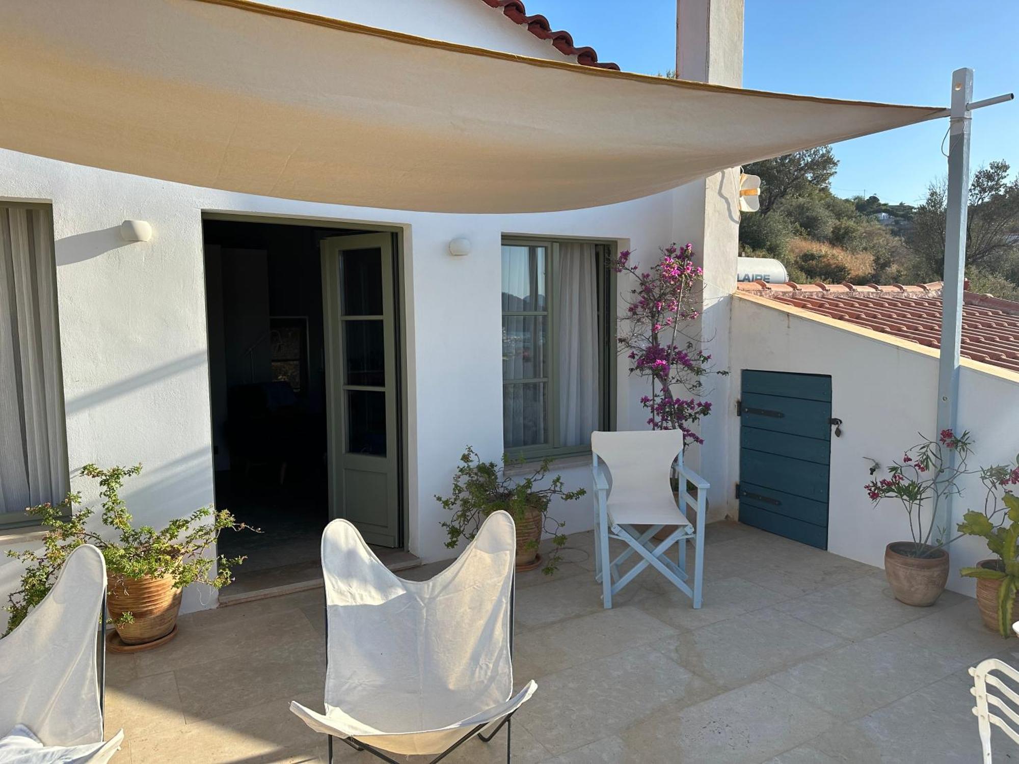 Vanua House Galatas  Exterior photo